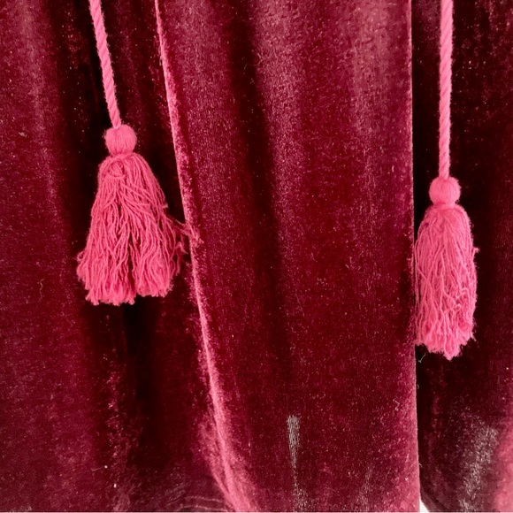 Shein velvet dress - Picture 4 of 5